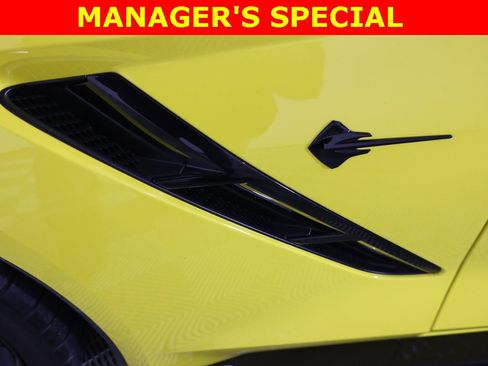 Used 2015 Chevrolet Corvette Stingray Coupe w/ 2LT Preferred Equipment Group image 38