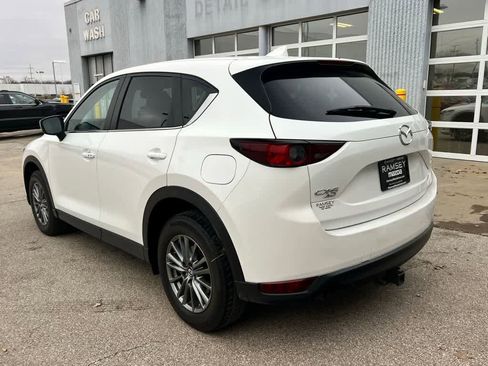 Used 2017 MAZDA CX-5 Touring w/ Preferred Equipment Package image 4