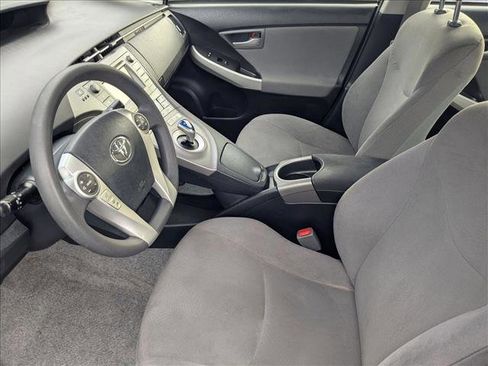 Used 2015 Toyota Prius Three image 14