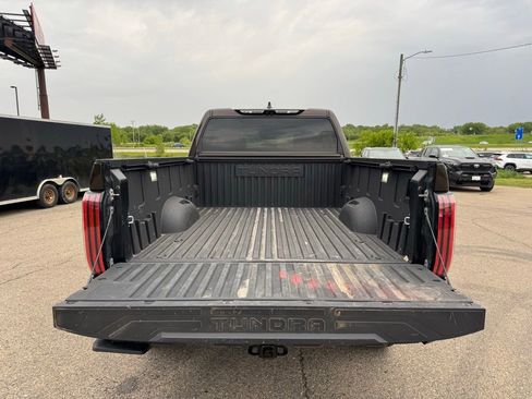 Used 2024 Toyota Tundra Limited AWD/4WD image 16