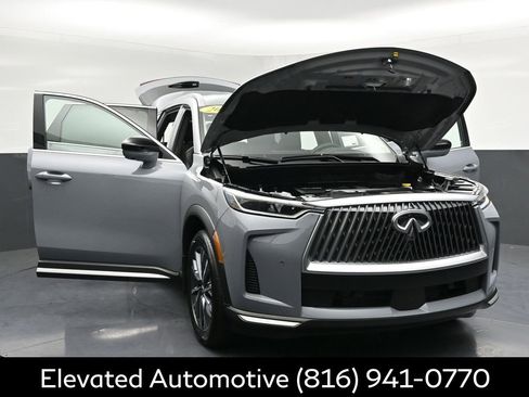 Certified 2026 INFINITI QX60 Luxe w/ Family Package AWD/4WD image 40