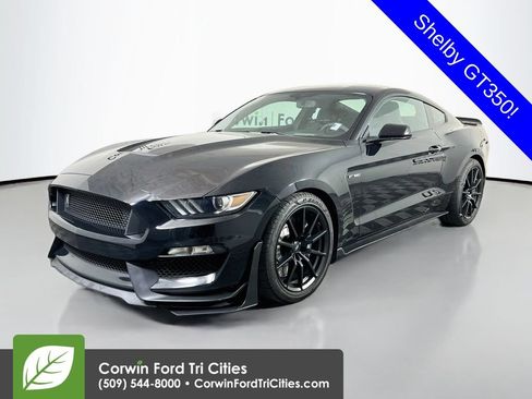 Used 2016 Ford Mustang Shelby GT350 w/ Track Package RWD image 5