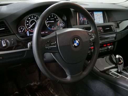Used 2014 BMW 528i xDrive Sedan image 10