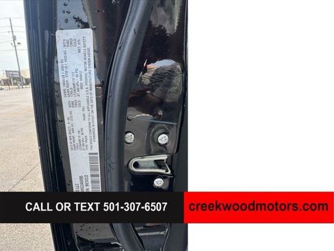 Used 2024 RAM 3500 Big Horn w/ Sport Appearance Package AWD/4WD image 19