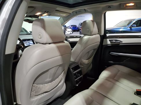 Used 2015 Cadillac SRX Performance w/ Driver Awareness Package FWD image 25