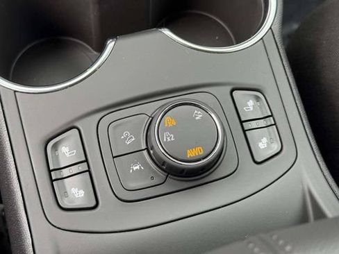 Used 2024 GMC Terrain SLE w/ Driver Convenience Package AWD/4WD image 30