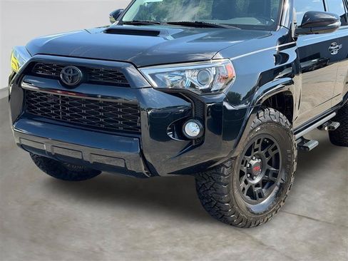 Used 2019 Toyota 4Runner TRD Off-Road Premium AWD/4WD image 5