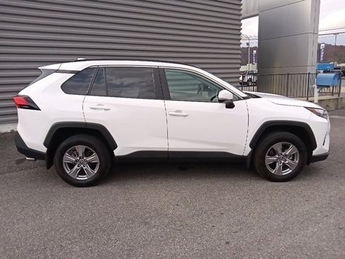 Used 2024 Toyota RAV4 XLE image 2