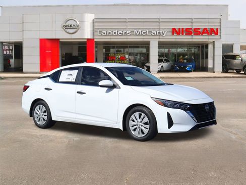 New 2025 Nissan Sentra S image 1