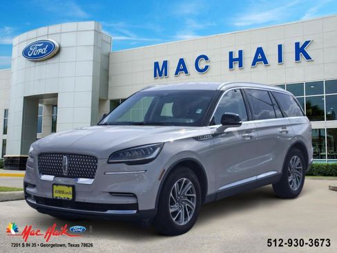 Used 2023 Lincoln Aviator 2WD image 1