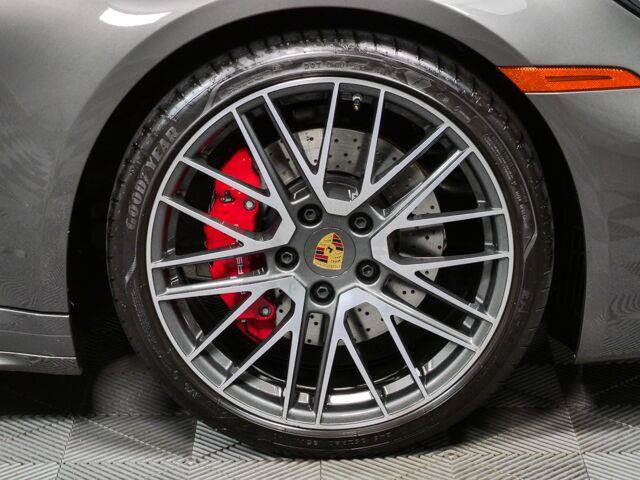 Used 2023 Porsche 911 Targa 4S AWD/4WD image 38