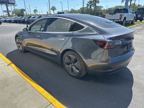 Used 2020 Tesla Model 3 Long Range AWD/4WD image 5