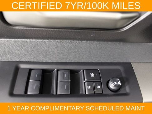 Used 2024 Toyota Tundra SR5 w/ SR5 Convenience Package AWD/4WD image 17