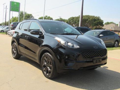 Used 2021 Kia Sportage S image 4