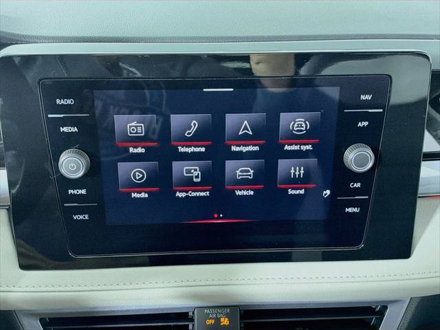 New 2027 Volkswagen Taos SEL AWD/4WD image 15