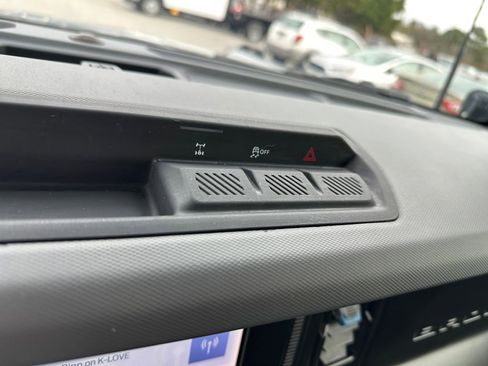 Used 2021 Ford Bronco Black Diamond image 21