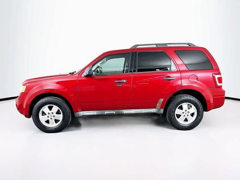 Used 2011 Ford Escape XLT image 3