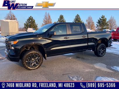 New 2026 Chevrolet Silverado 1500 Custom Trail Boss w/ LPO, Dark Essentials Package