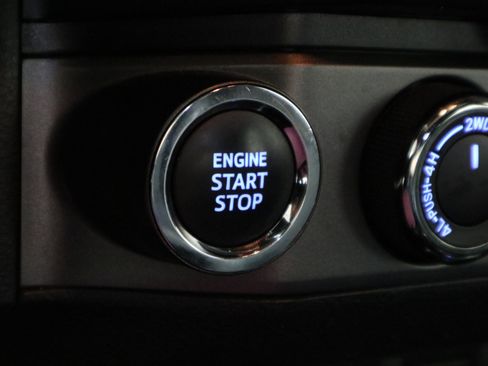 Used 2023 Toyota Tacoma TRD Pro AWD/4WD image 32