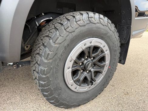 Used 2025 Ford Ranger Raptor AWD/4WD image 16
