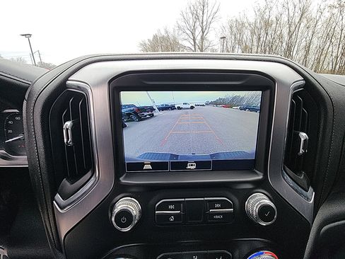 Used 2021 GMC Sierra 1500 SLE w/ Preferred Package image 24