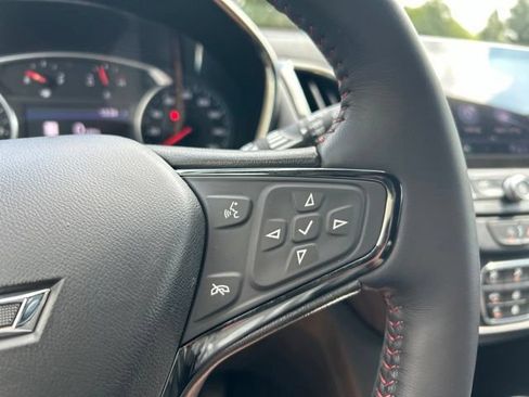 Used 2022 Chevrolet Equinox RS w/ RS Leather Package AWD/4WD image 19