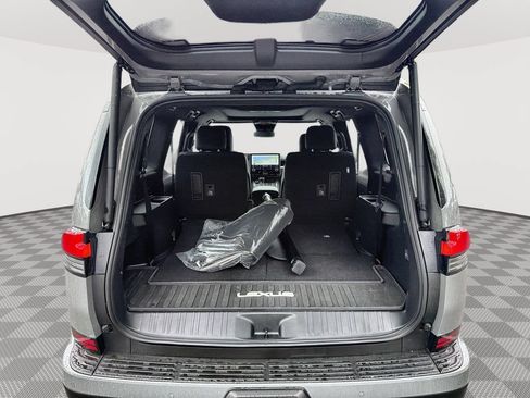 Used 2024 Lexus GX 550 w/ Accessory Package (Z1) AWD/4WD image 21
