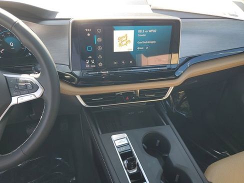 New 2026 Volkswagen Atlas Cross Sport SE FWD image 22