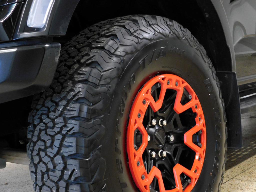 Used 2026 Ford F150 Raptor w/ Equipment Group 803A Raptor R AWD/4WD image 30