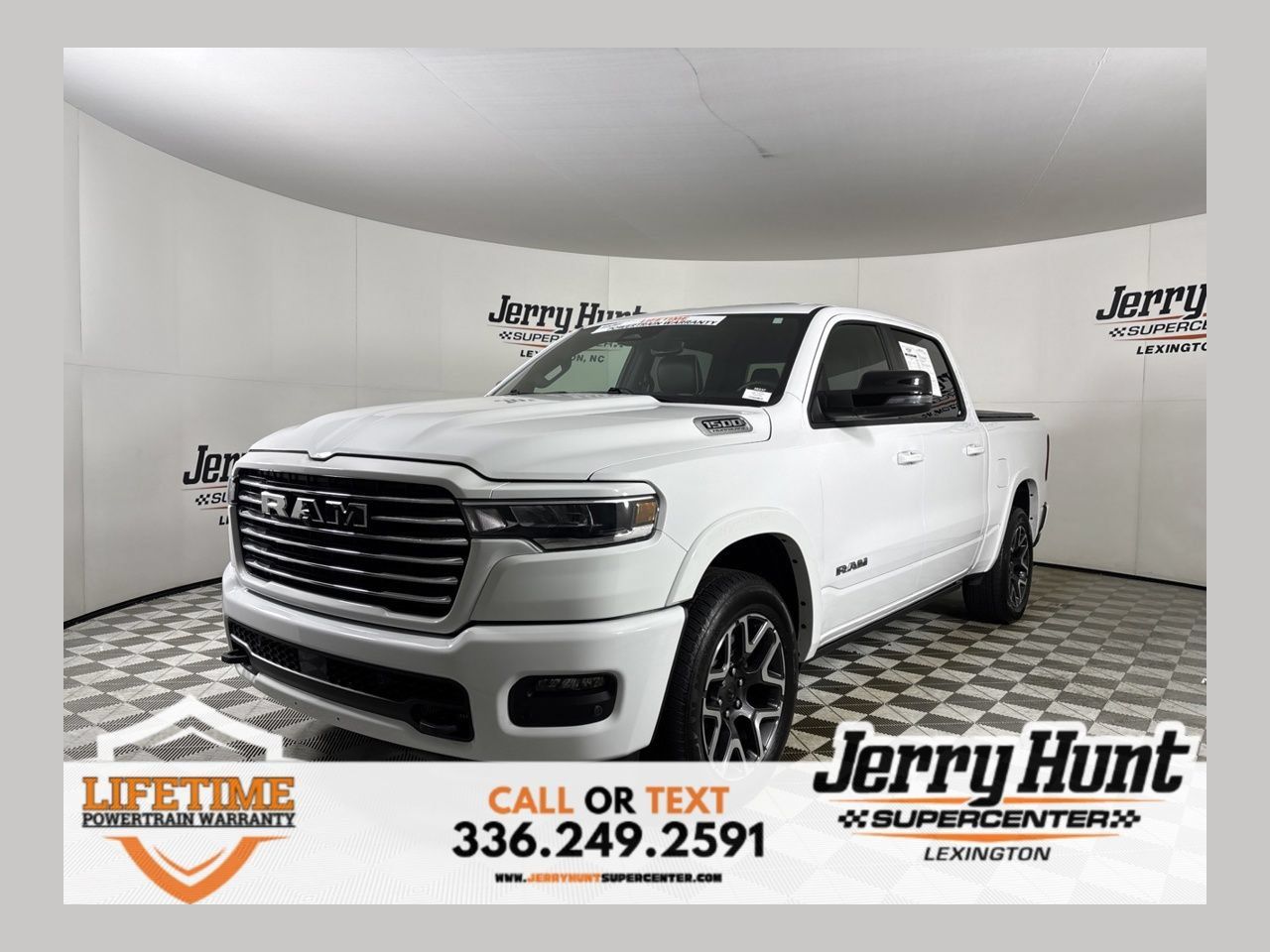 Used 2026 RAM 1500 Laramie AWD/4WD image 1