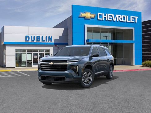 New 2026 Chevrolet Traverse LT image 9