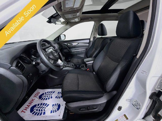 Used 2019 Nissan Rogue SV AWD/4WD image 19