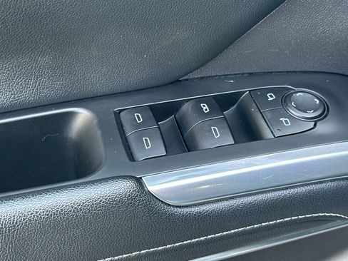 Certified 2024 Chevrolet Traverse LT image 12