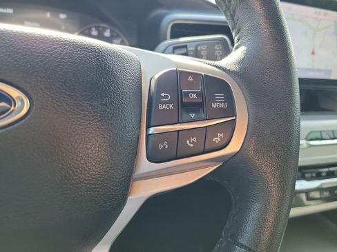 Used 2023 Ford Explorer XLT w/ Equipment Group 202A image 26