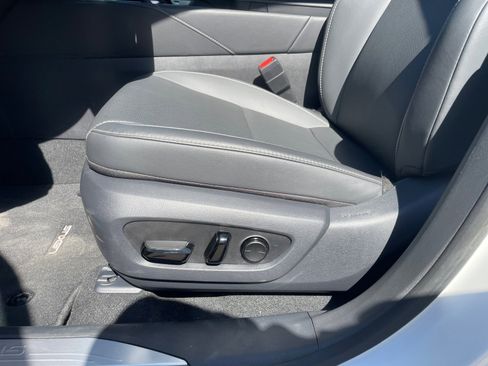 Used 2025 Lexus RX 350 FWD w/ Technology Package image 14