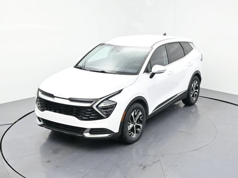Used 2024 Kia Sportage EX FWD image 19