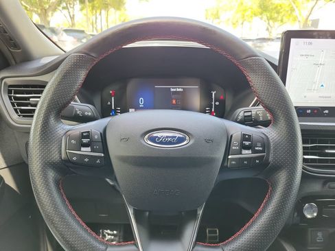 Used 2023 Ford Escape ST-Line w/ Tech Pack #1 FWD image 19
