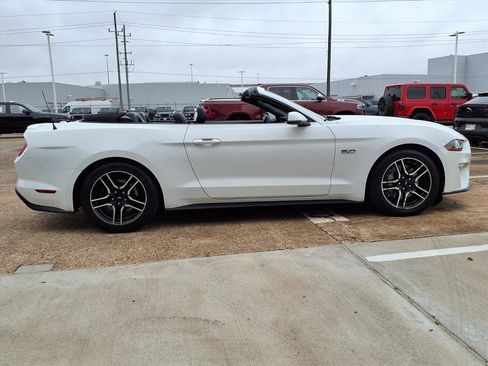 Used 2019 Ford Mustang GT Premium image 25