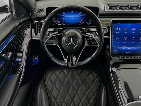 Used 2023 Mercedes-Benz S 580 4MATIC Sedan image 19