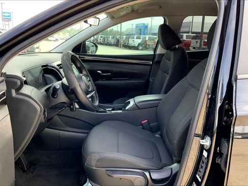 Used 2024 Hyundai Tucson SE FWD image 8