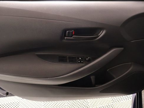 Used 2023 Toyota Corolla LE image 14