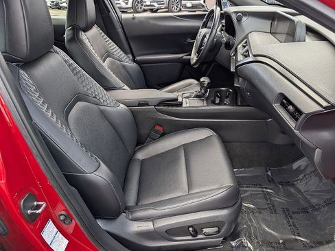 Used 2020 Lexus UX 250h w/ Premium Package image 14