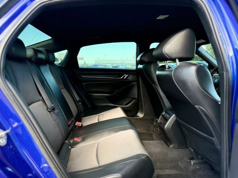 Used 2022 Honda Accord Sport image 40