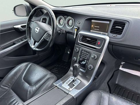 Used 2012 Volvo S60 T5 FWD image 21