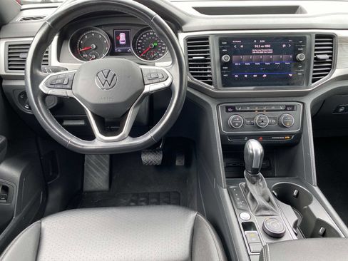 Used 2020 Volkswagen Atlas Cross Sport SE AWD/4WD image 12