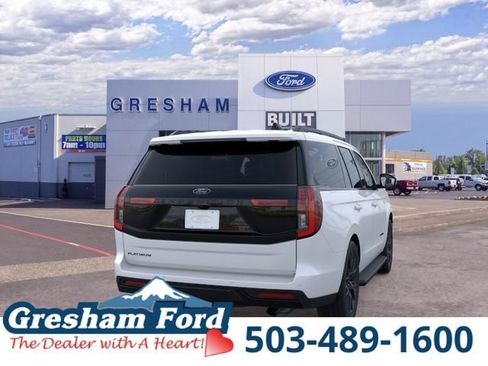 New 2026 Ford Expedition Platinum w/ Stealth Appearance Package AWD/4WD image 9