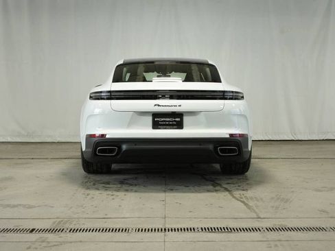 New 2026 Porsche Panamera 4 image 6