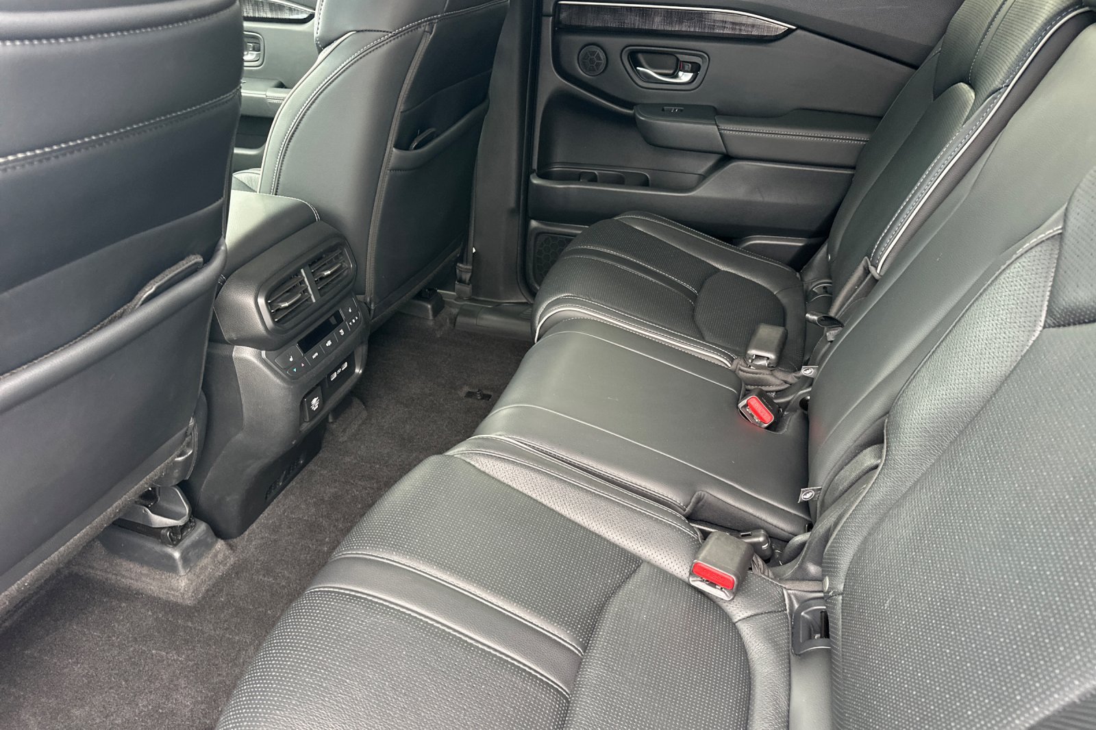 Certified 2023 Honda Pilot Elite image 12