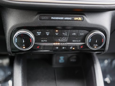 Used 2022 Ford Escape SEL w/ SEL Stealth AWD Package image 28