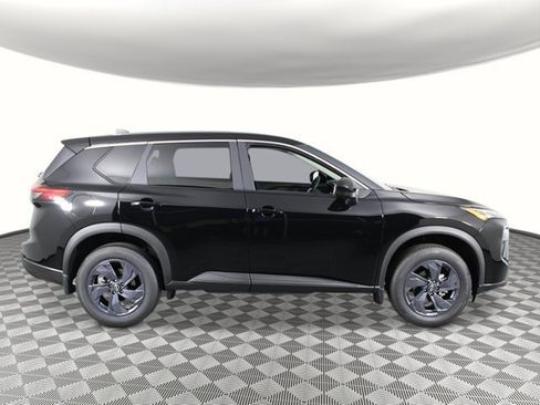 New 2026 Nissan Rogue SV image 6